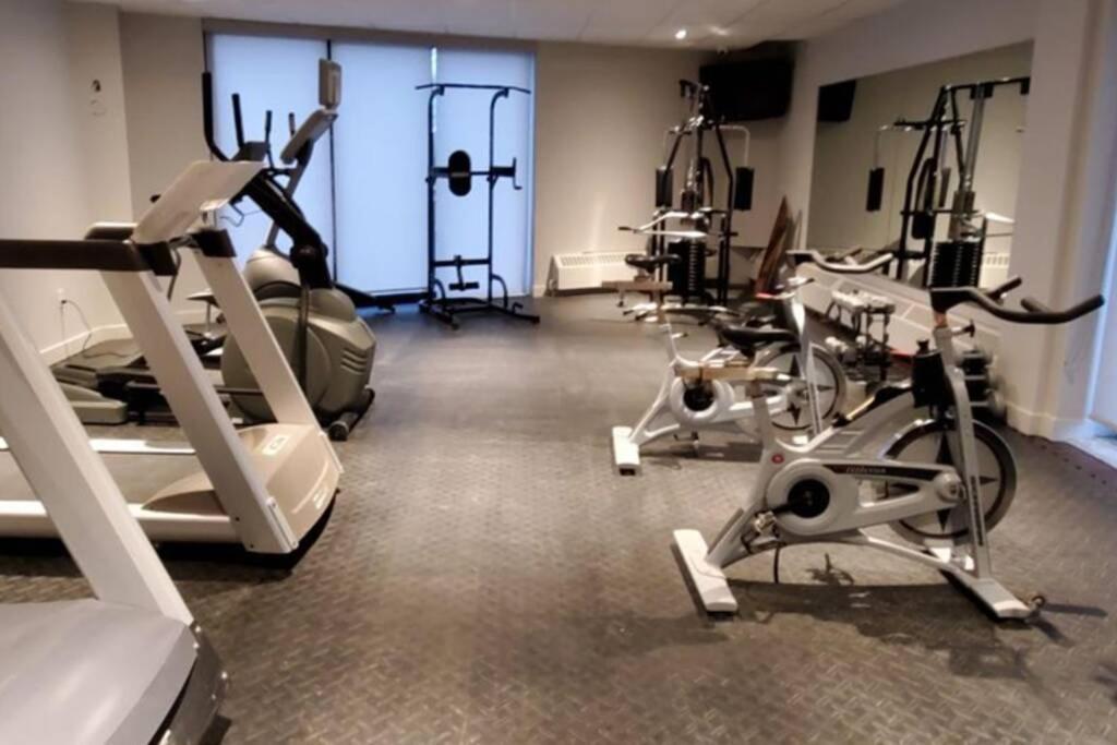 Cozy Sweet Studio #4, Only 10 Min To D.T. Ottawa جاتينو المظهر الخارجي الصورة